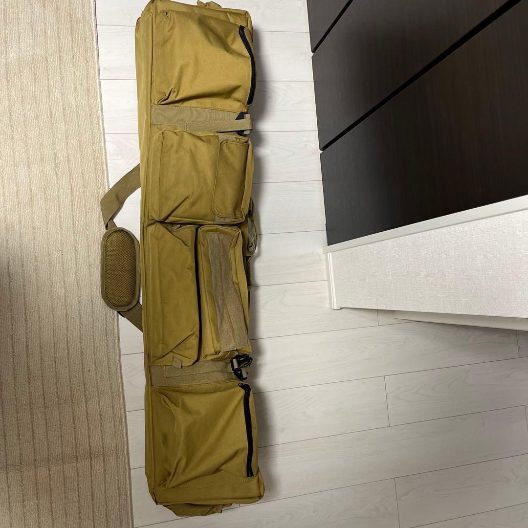 スパス12 ショットシェル、ガンケース、サイト付き