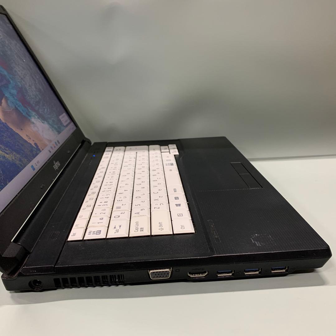 美品 富士通　DVD Windows11 ノートパソコン
