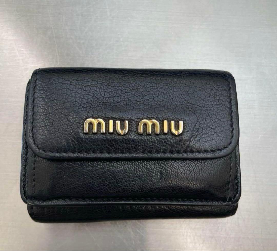 000 MIU MIU 三つ折財布 正規品