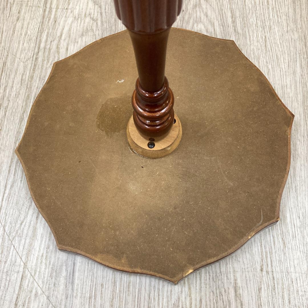 アンティーク調　サイドテーブル　コーヒーテーブル A