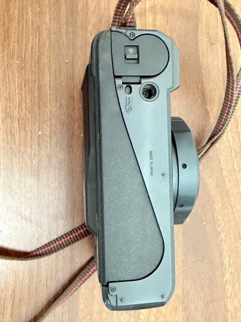 【送料込み】RICOH TF200D コンパクトフィルムカメラ　リコー