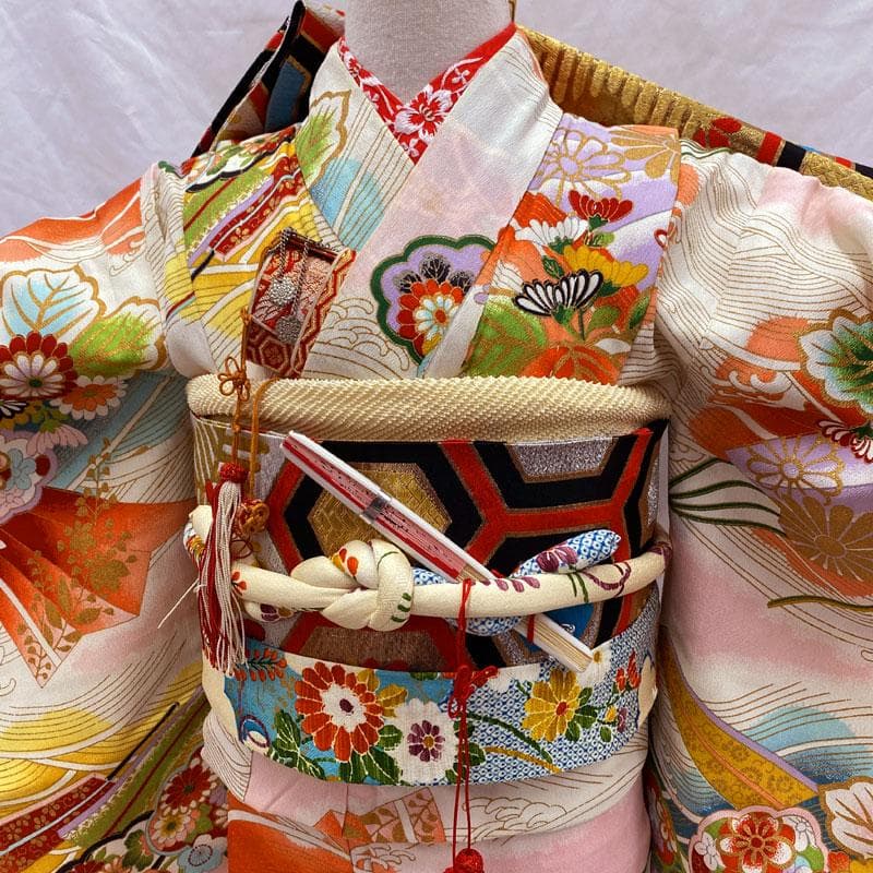 508ag11◎七五三 七歳 女児 アンティーク着物&丸帯 総柄 レトロ 白◎