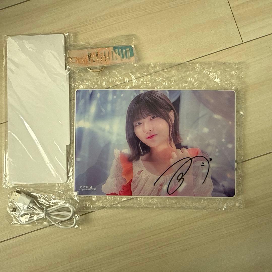 中西アルノ　直筆サイン入りボイス付きフォトスタンド 乃木フェス