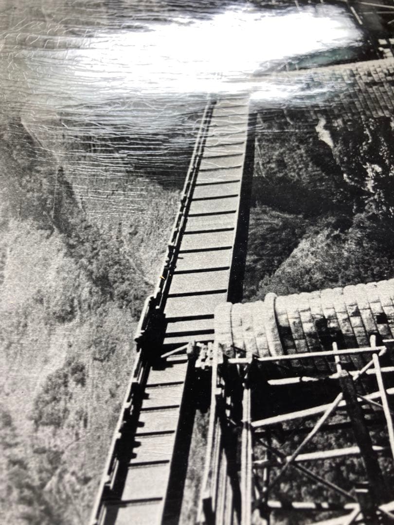 球磨川第一橋梁　鉄道橋の建設 モノクロ写真 ②