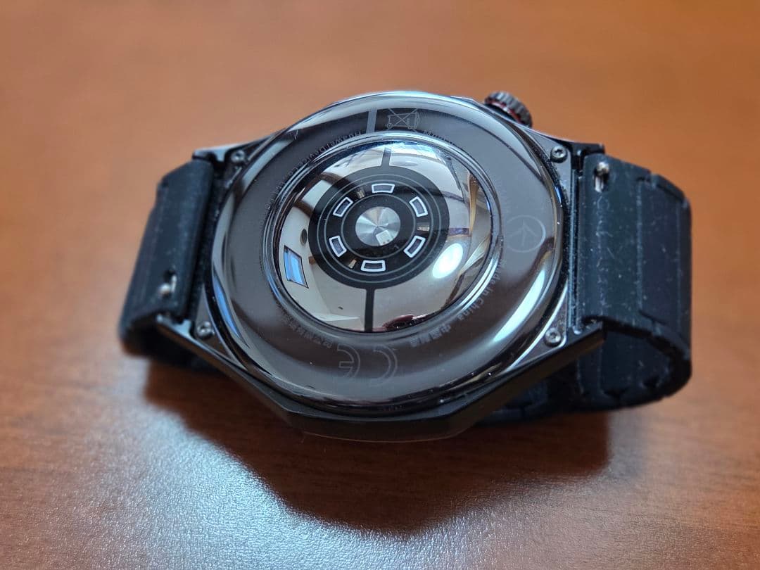 ホンマ×HUAWEI WATCH GT 6 Pro本体と付属品、ギフトBox