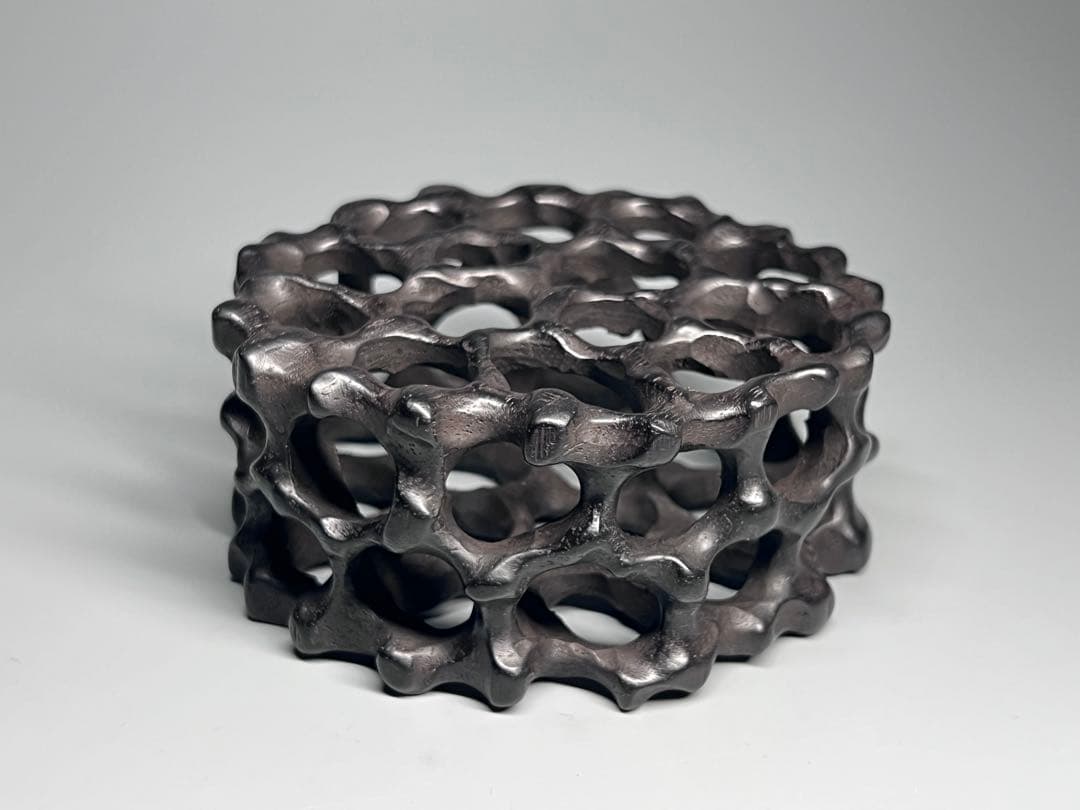 唐木　花台　透かし彫り　花瓶台　細工彫