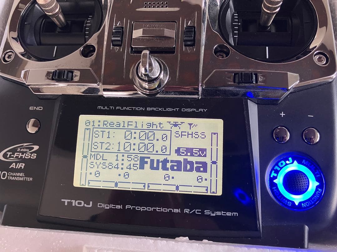 (新品同様)Futaba 10J-2.4GHz R/Cシステム　ダブルスプリング
