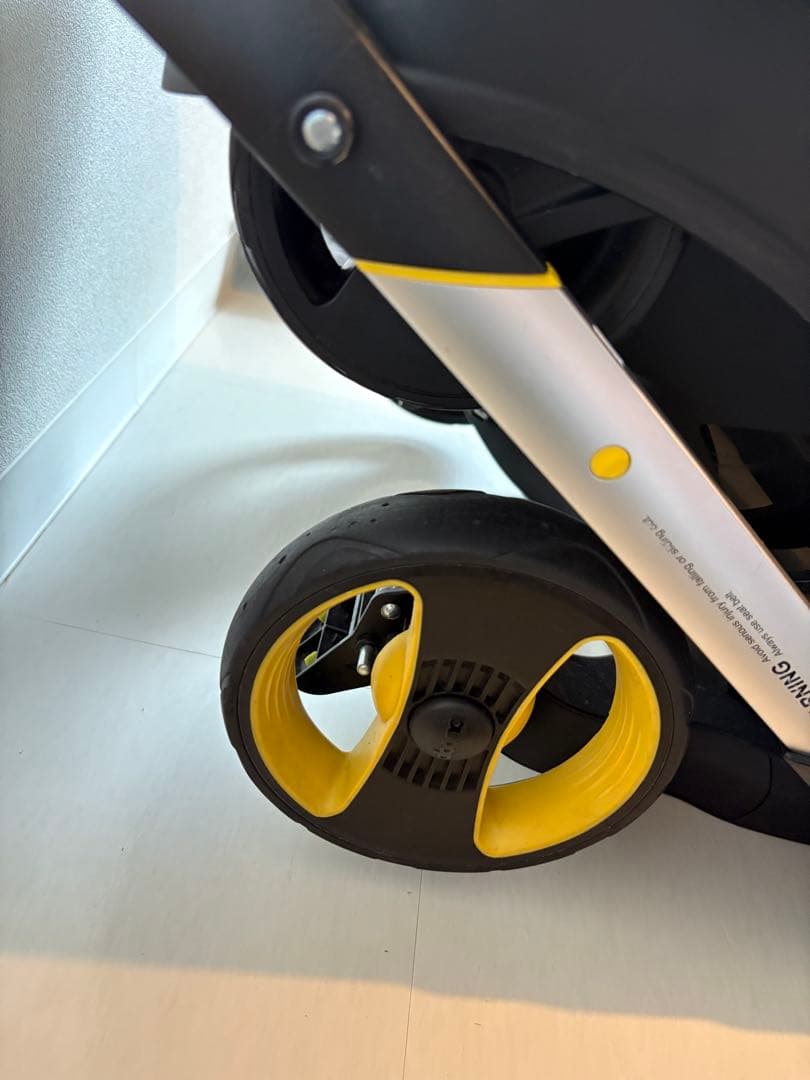 doonaベビーカー　ISOFIXベースセット ブラック