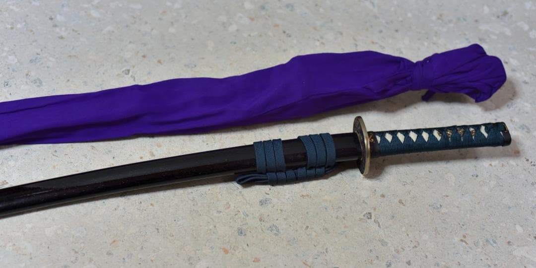 模造刀二振り、日本刀、侍　鬼滅の刃　玩具