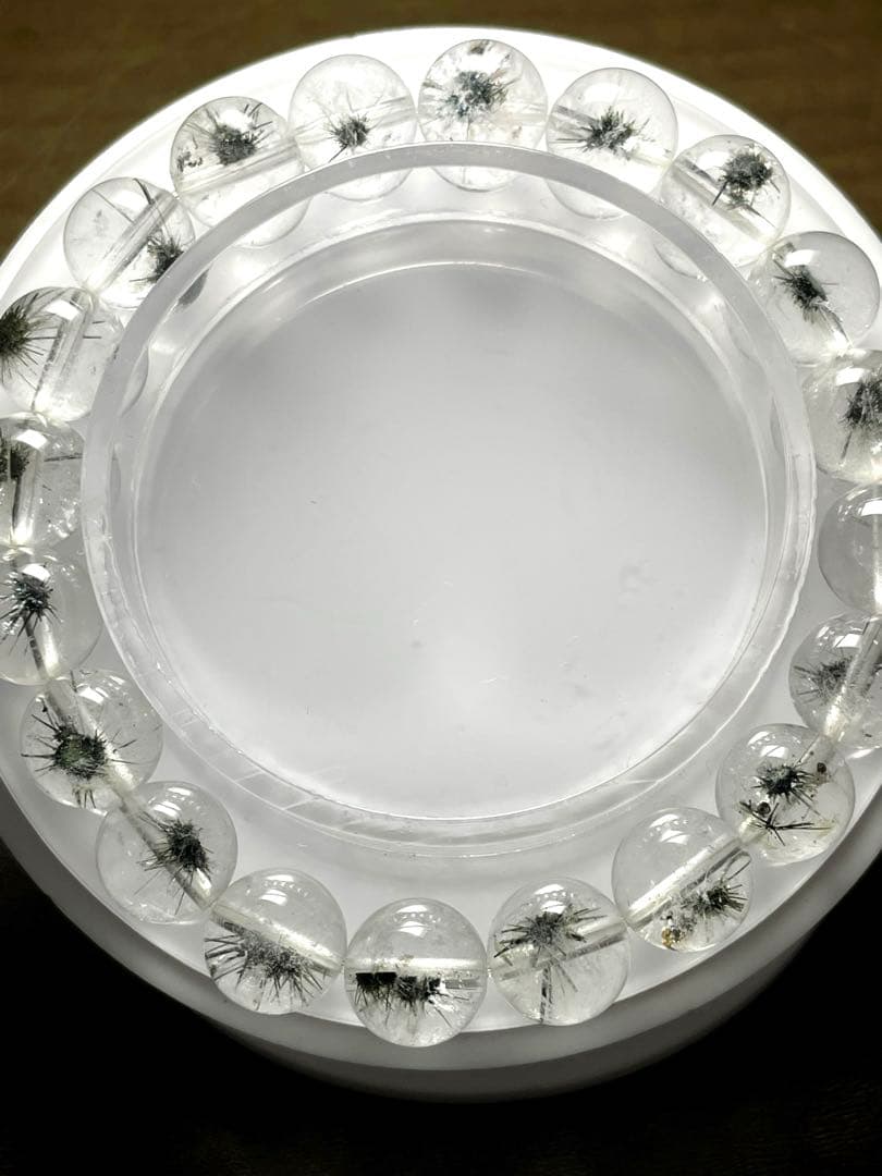 【新入荷】ホーランダイトインクォーツブレス高品質　9.7㎜希少（新品未使用）幸運