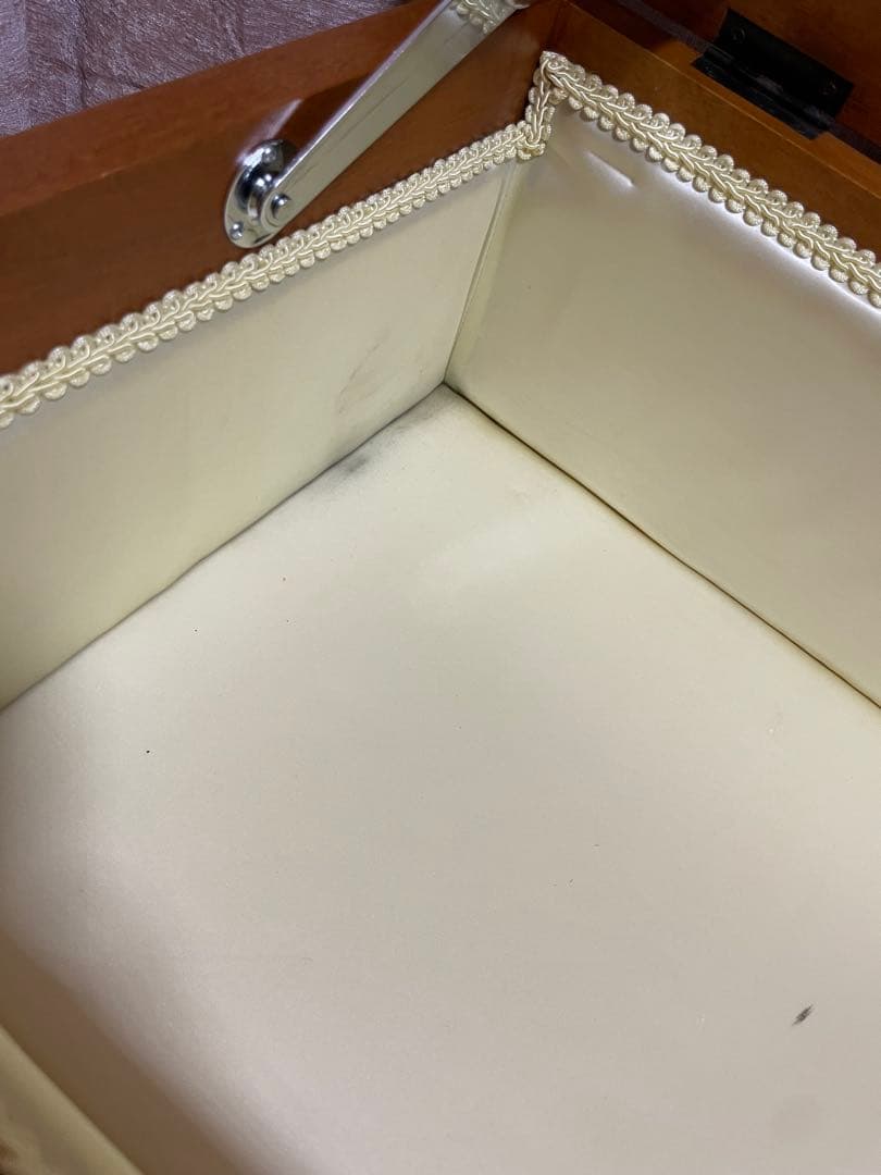 横浜Daniel ダニエル　ベンチ　ベンチボックス　キャビネット　ベンチチェスト