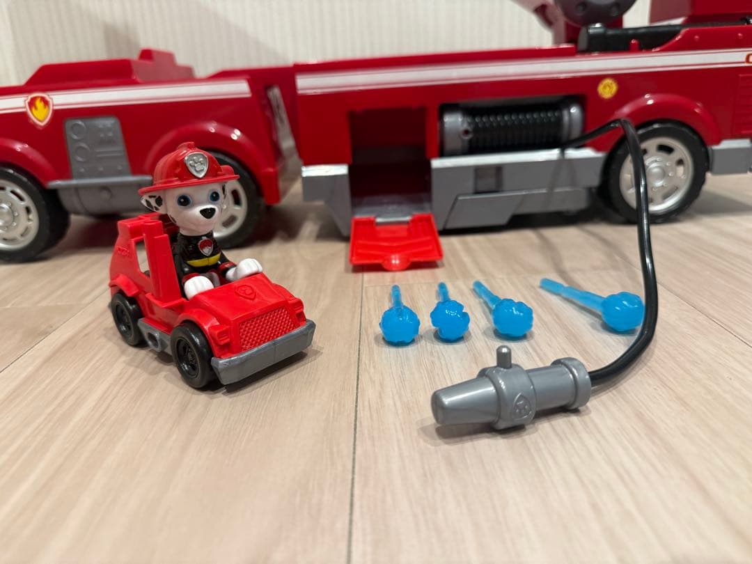 パウ・パトロール　マーシャル　アルティメット　DXレスキュービークル