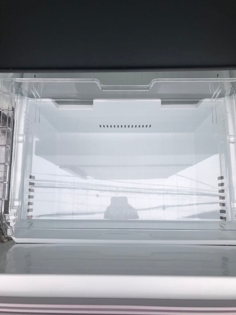 東芝ノンフロン冷凍冷蔵庫 GR-U33SC 2023年製