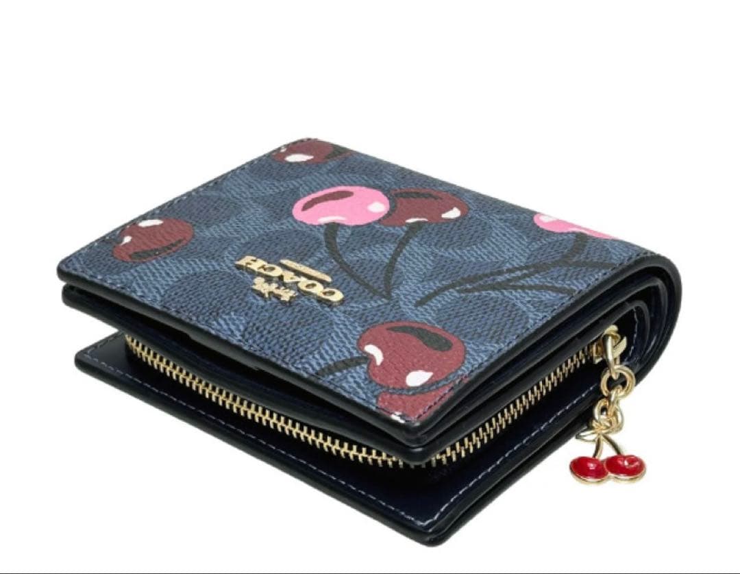 COACH チェリー柄 二つ折り財布 CZ347
