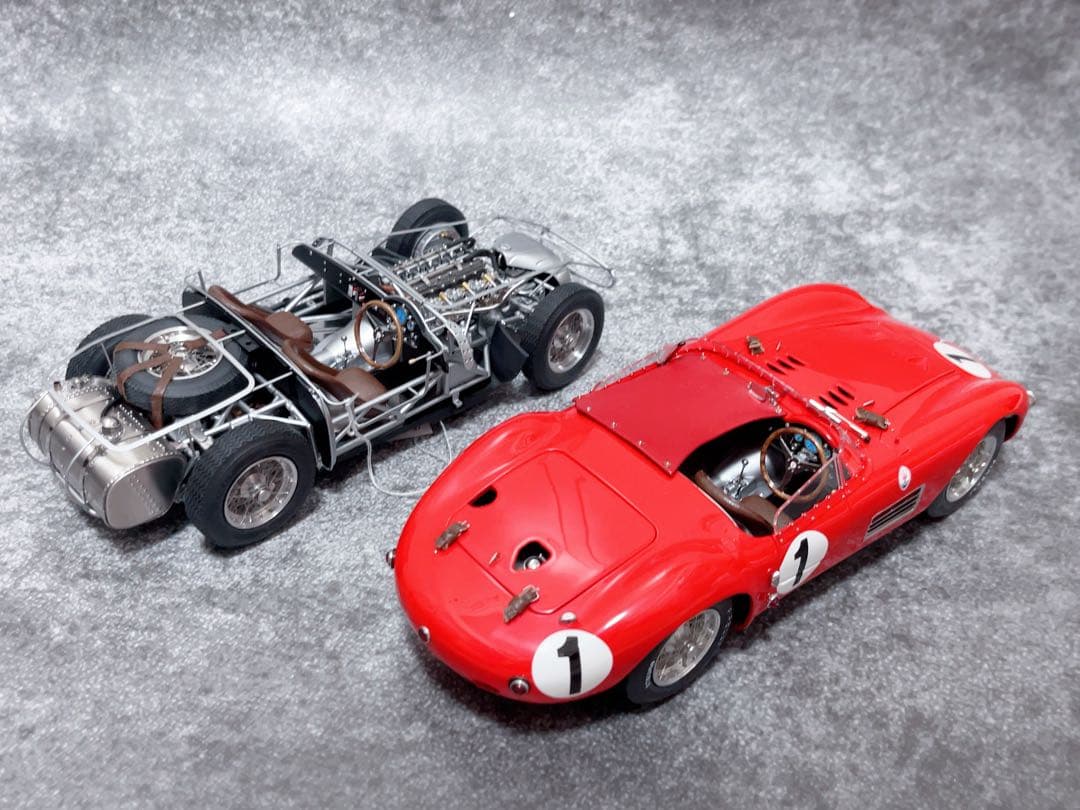 2台セット　CMC 1/18 リミテッドエディション マセラティ 300S