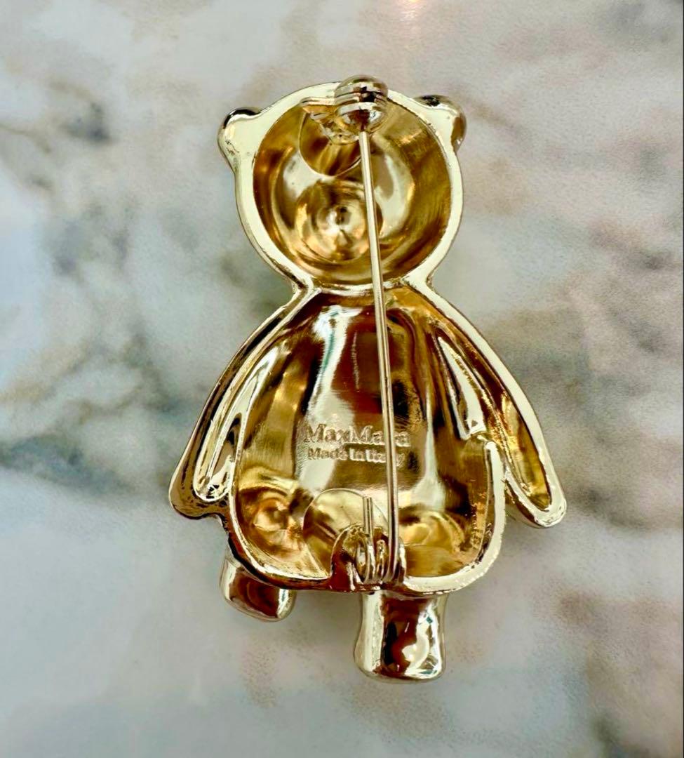 ゴールドクマ型ブローチ M字ストーン付き