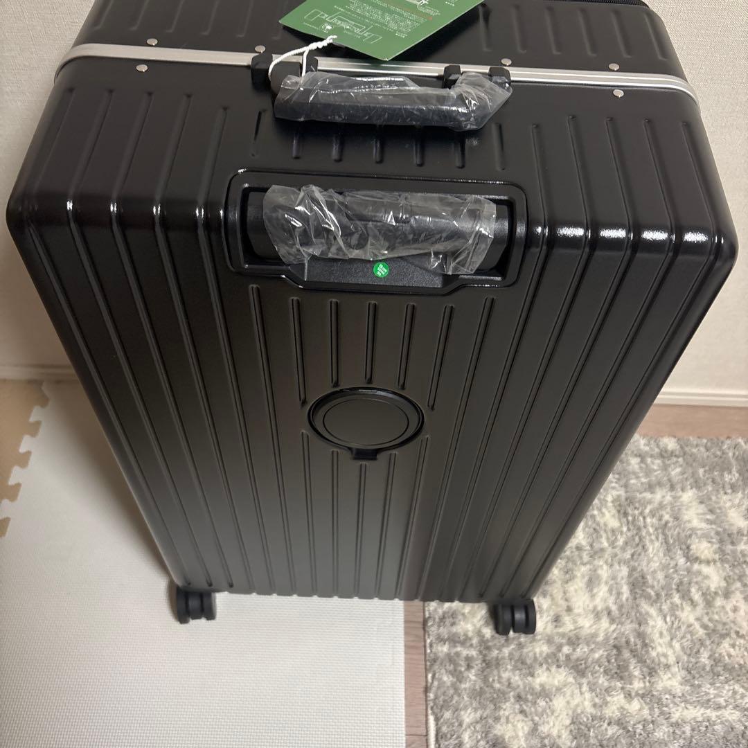 中型 ブラック キャリーケース 4輪 98L