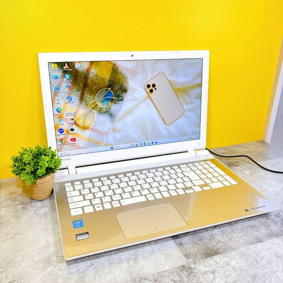 ⅰ5＆新品SSDで快適✨フルHD ブルーレイ カメラ付き 薄型Windows11