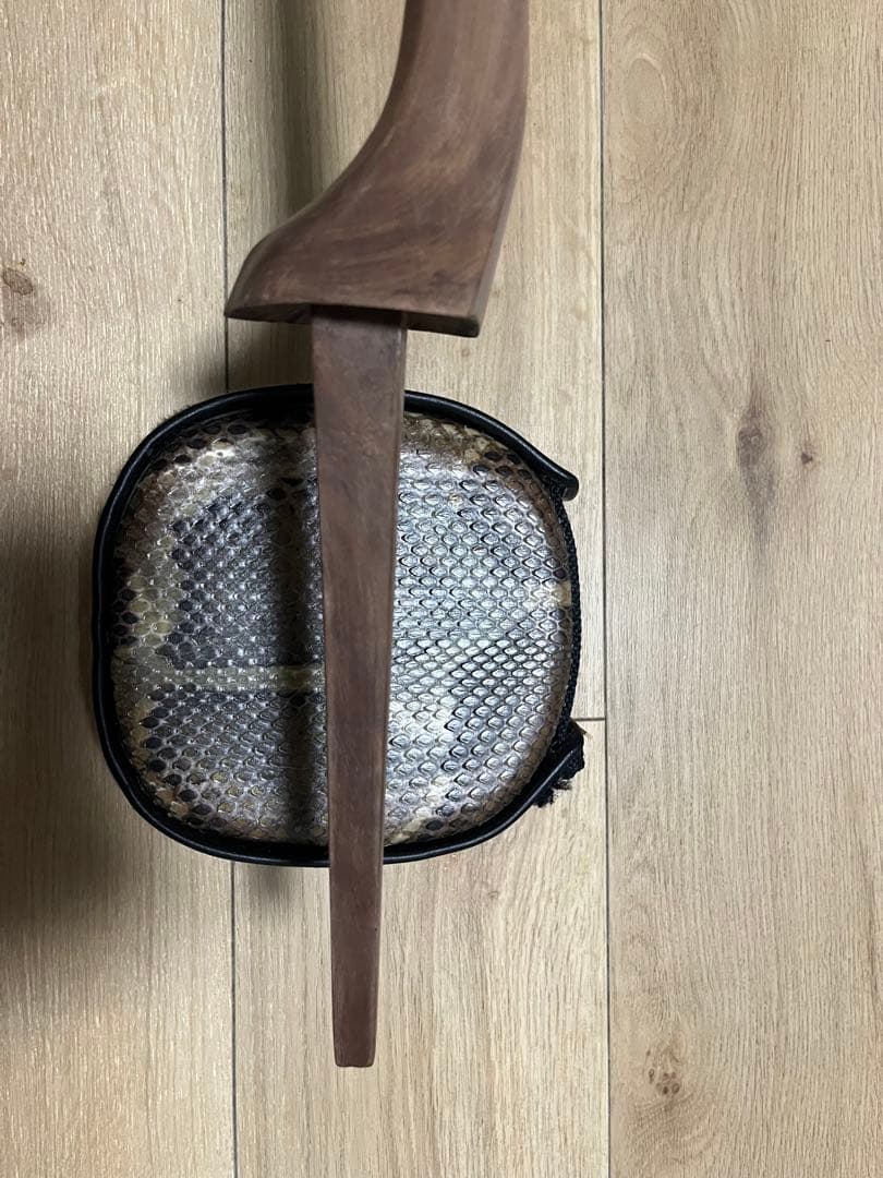 沖縄三線　知念大工　山原ユシの実　488グラム