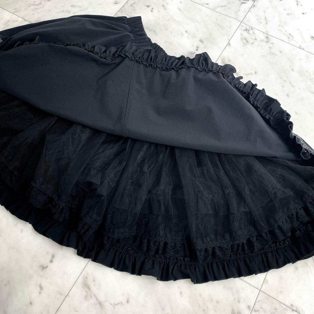 新品未使用OZZ ONESTEリバーシブルボリュームスカート　レース　フリル　黒