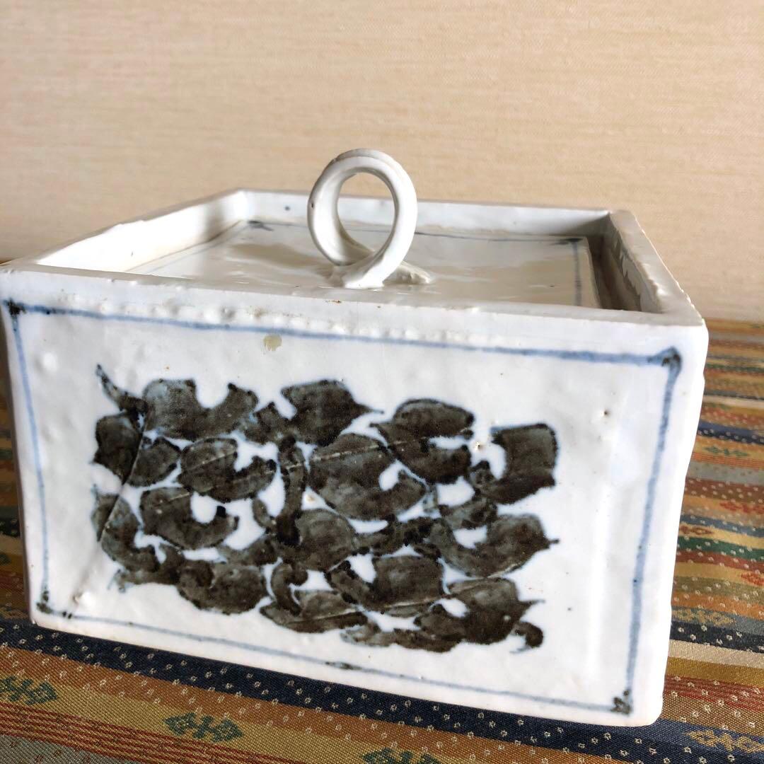 【値下げ】　水差　染付　河本五郎　染付四方水差　茶道具　瀬戸　河本礫亭　磁器