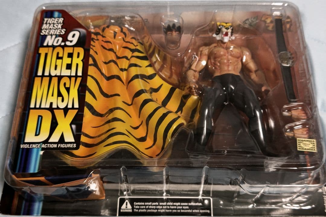 海洋堂　タイガーマスクDX　血しぶき　バイオレンス　アクション　フィギュア