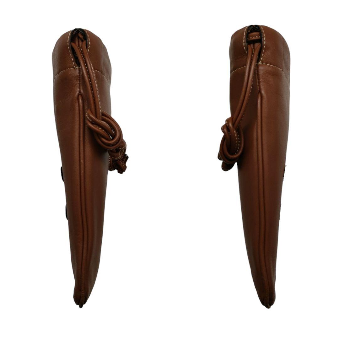 セリーヌ　モバイルケース　フォンホルダー　ドローストリング　キュイルトリオンフ