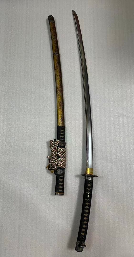 美品 模造刀 大太刀 飾り太刀 陣太刀 鞘付き全長約121cm 11O