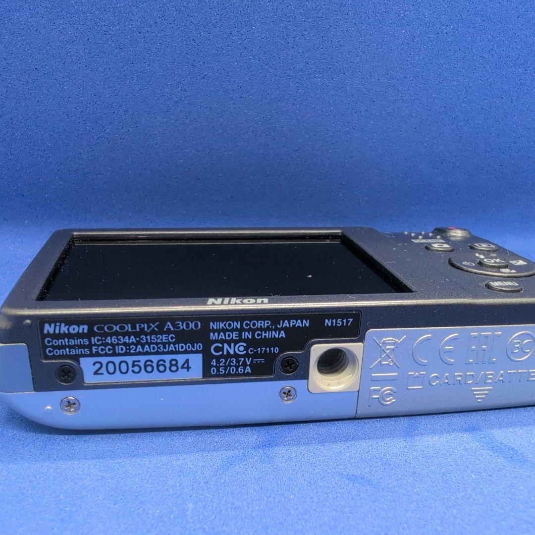 Nikon COOLPIX A300 シルバーコンパクトデジタルカメラジャンク品
