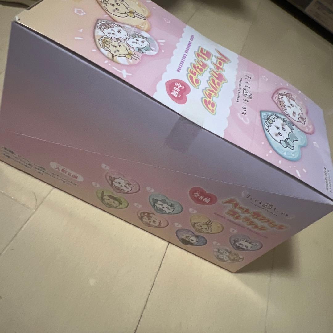 まじかるちいかわ　ハート缶バッジコレクション