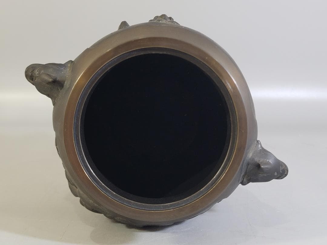 銅 獅子蓋 松鶴 蓮鶴 窓図 香炉 菊紋 DT277