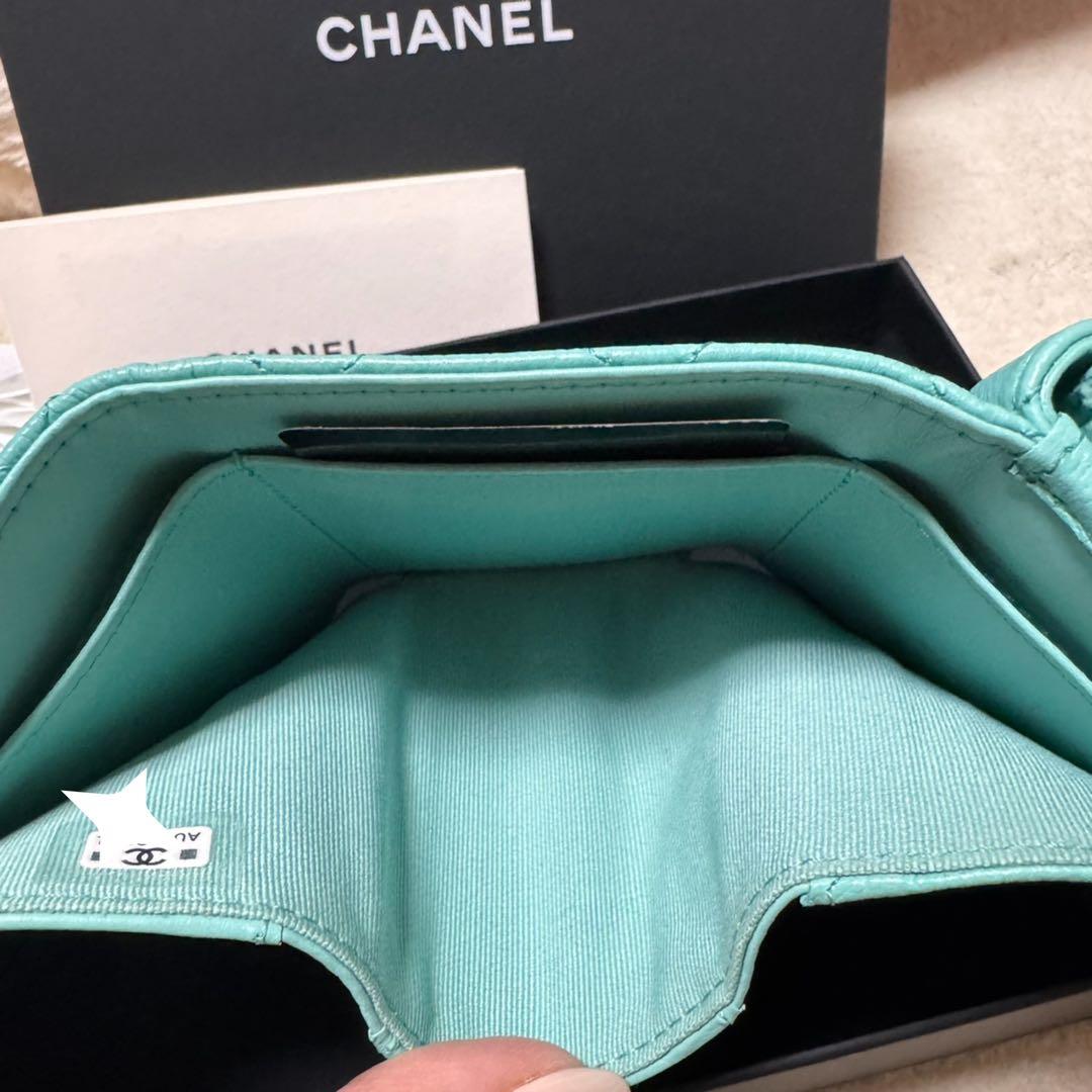 CHANEL シャネル 三つ折り ミニ財布 キャビアスキン ティファニー 水色