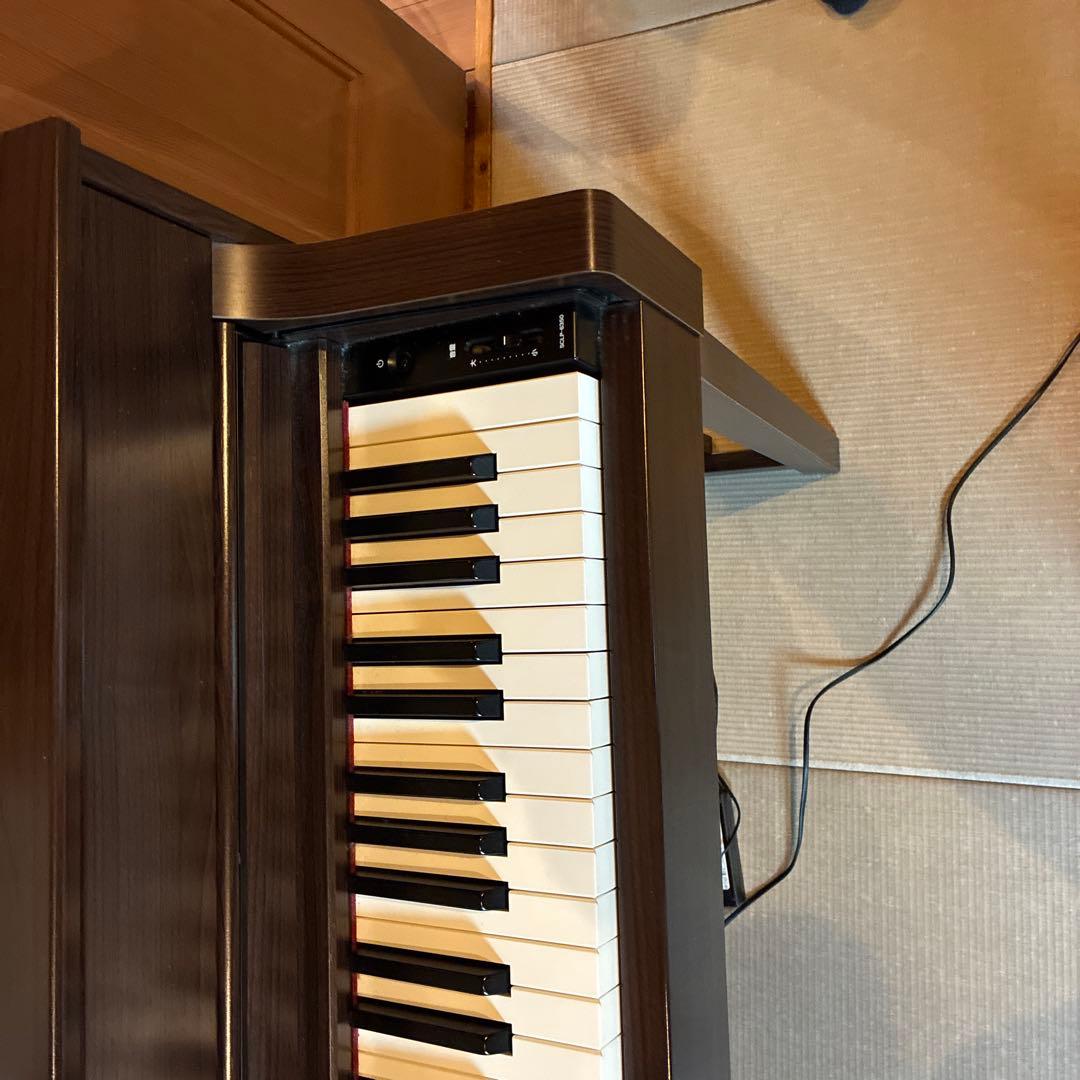 YAMAHA 電子ピアノ　SCLP-6350