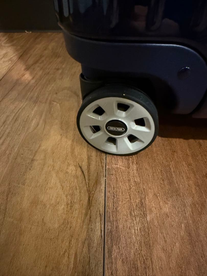 nikitaRIMOWA リモワ　63L キャリーケース