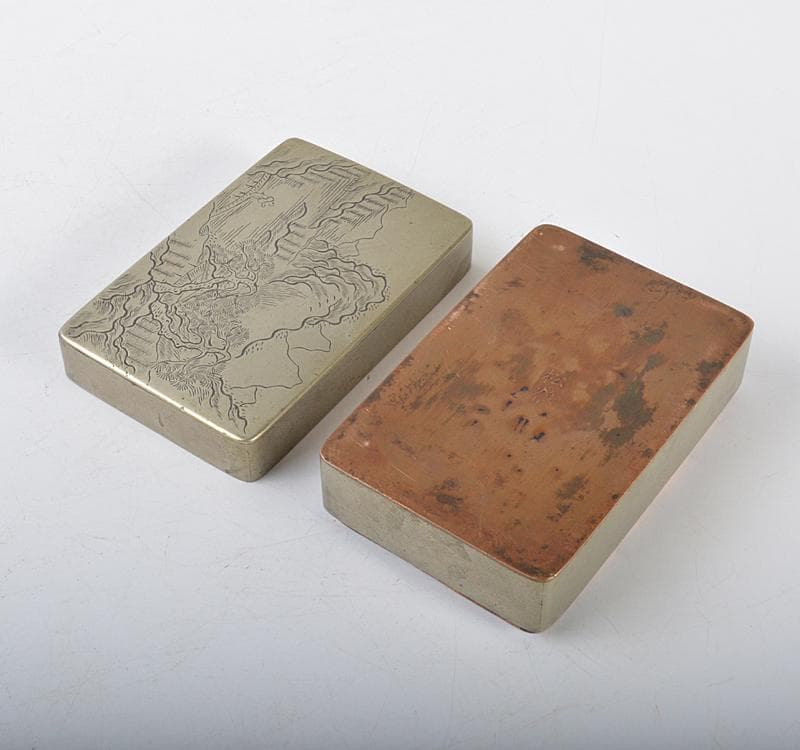 中国美術　古銅　山水人物刻　墨箱　松鶴銘 C R4316