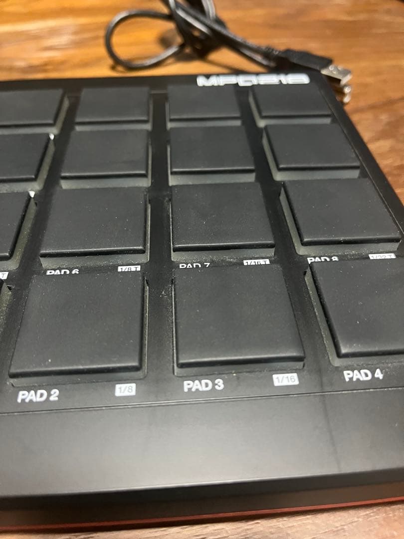 AKAI MPD218 ほぼ新品