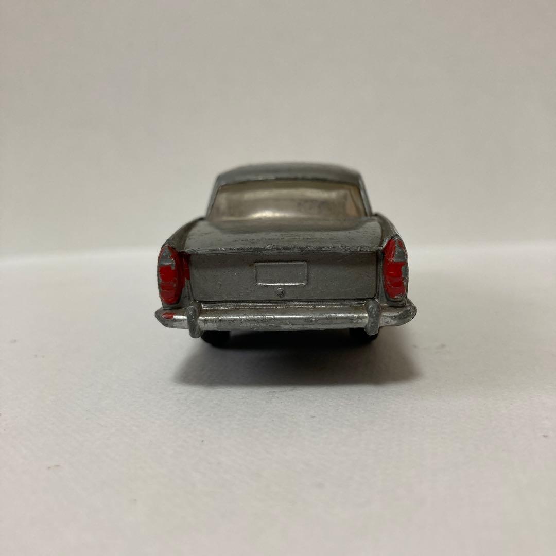 モデルペットNo.15プリンス スカイラインスポーツミニカー