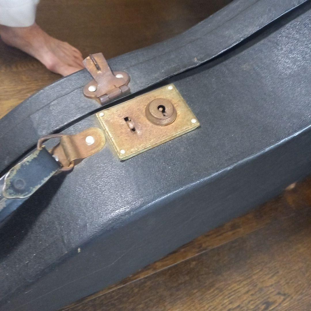 morris ギター ケース付き※本島以外の方は送料一部ご負担いただきます