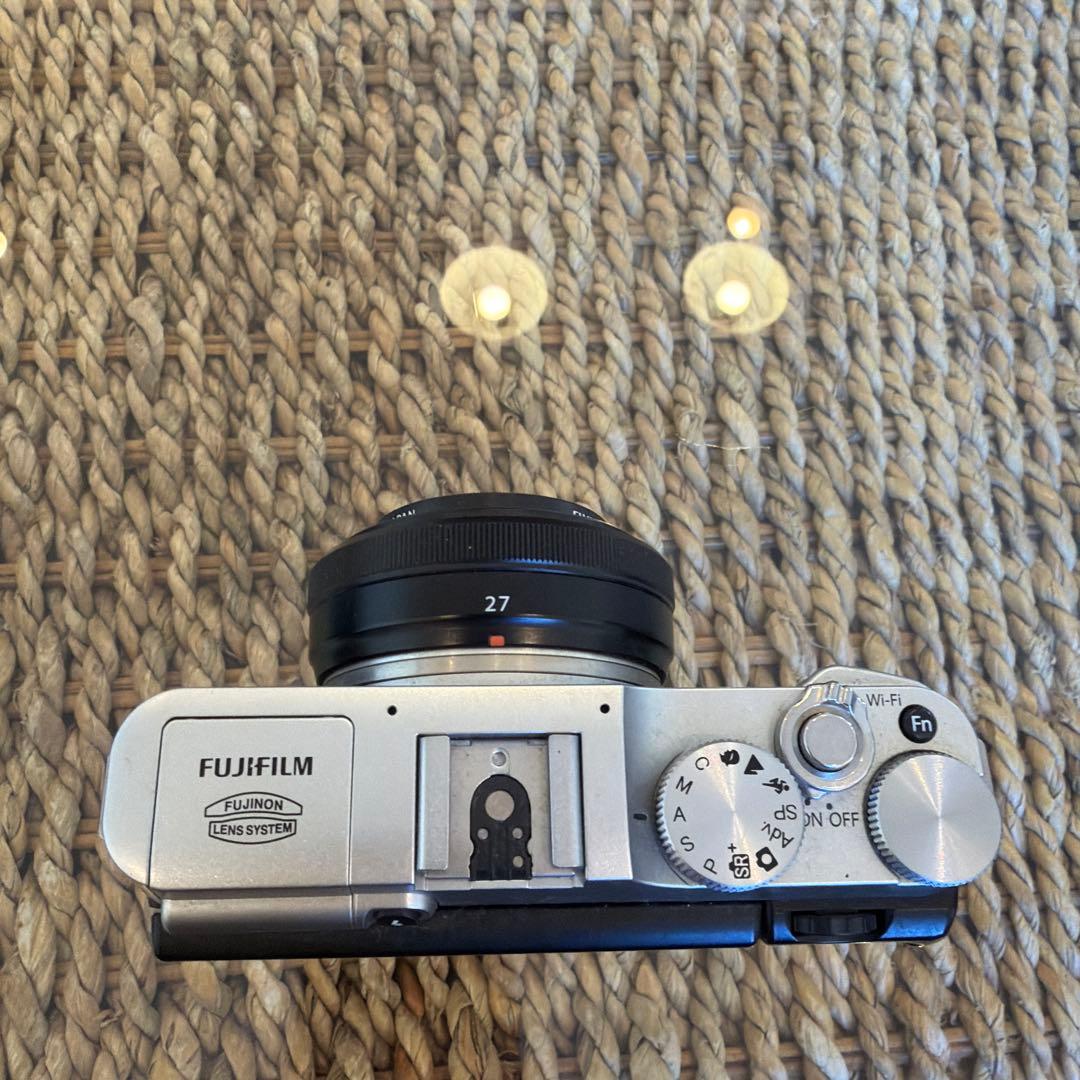 Fujifilm X-M1 ミラーレス一眼カメラ