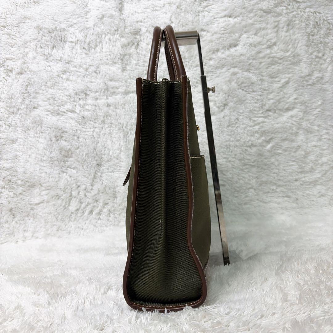 ハンティングワールド ビジネスバッグ トートバッグ　大容量 3層 A4 PC