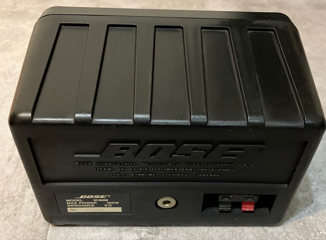 美品　BOSE 101MM ペアスピーカー 2個セット