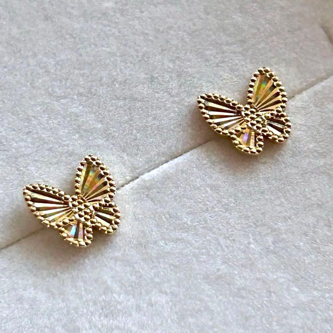 K18 バタフライ ピアス 蝶 イエローゴールド 18金 彫りデザイン 箱あり