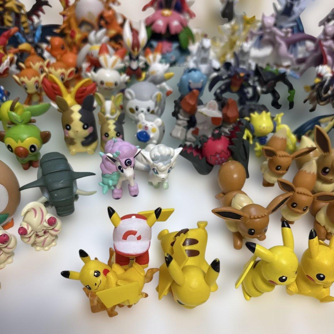 ポケットモンスター　フィギュアなど