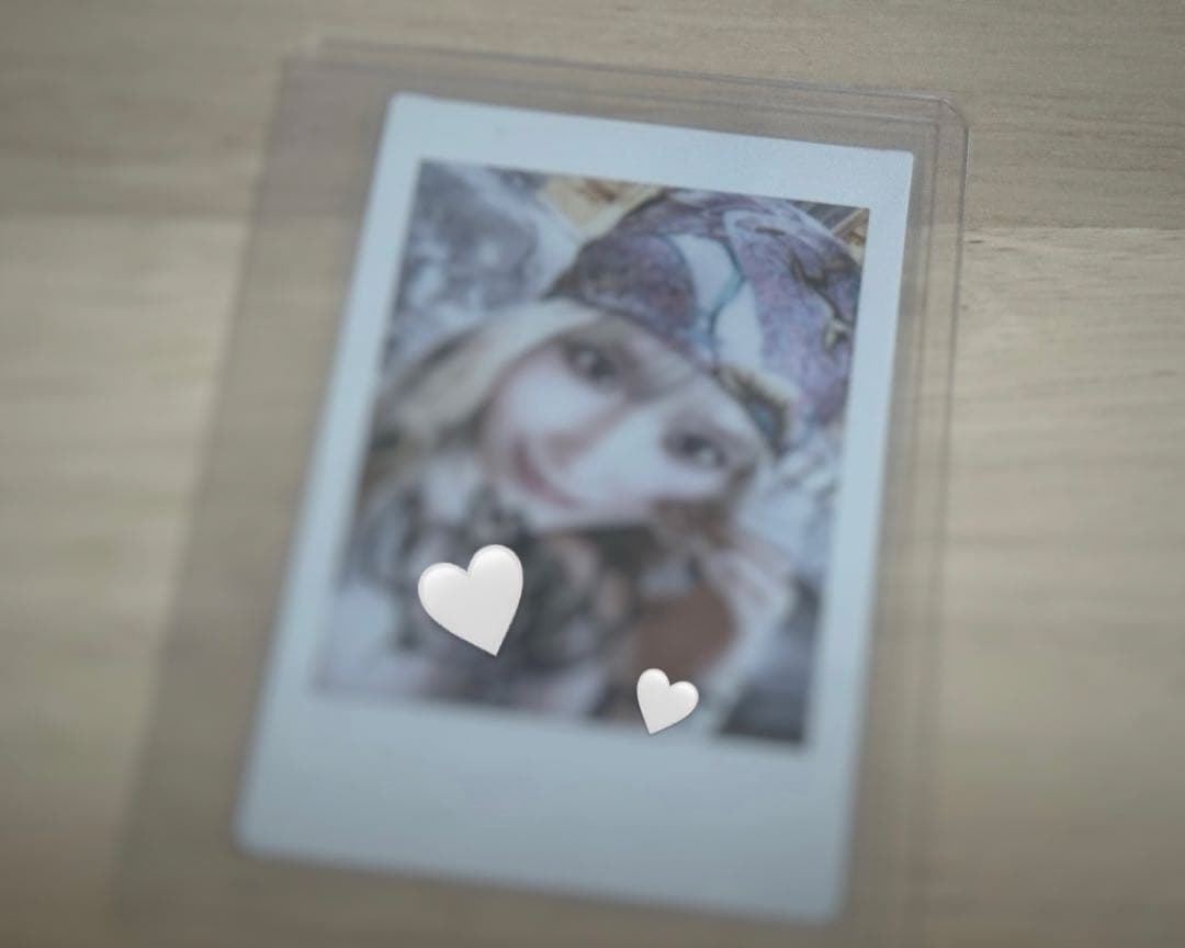 MISAMO haute couture サイン入りチェキ モモ