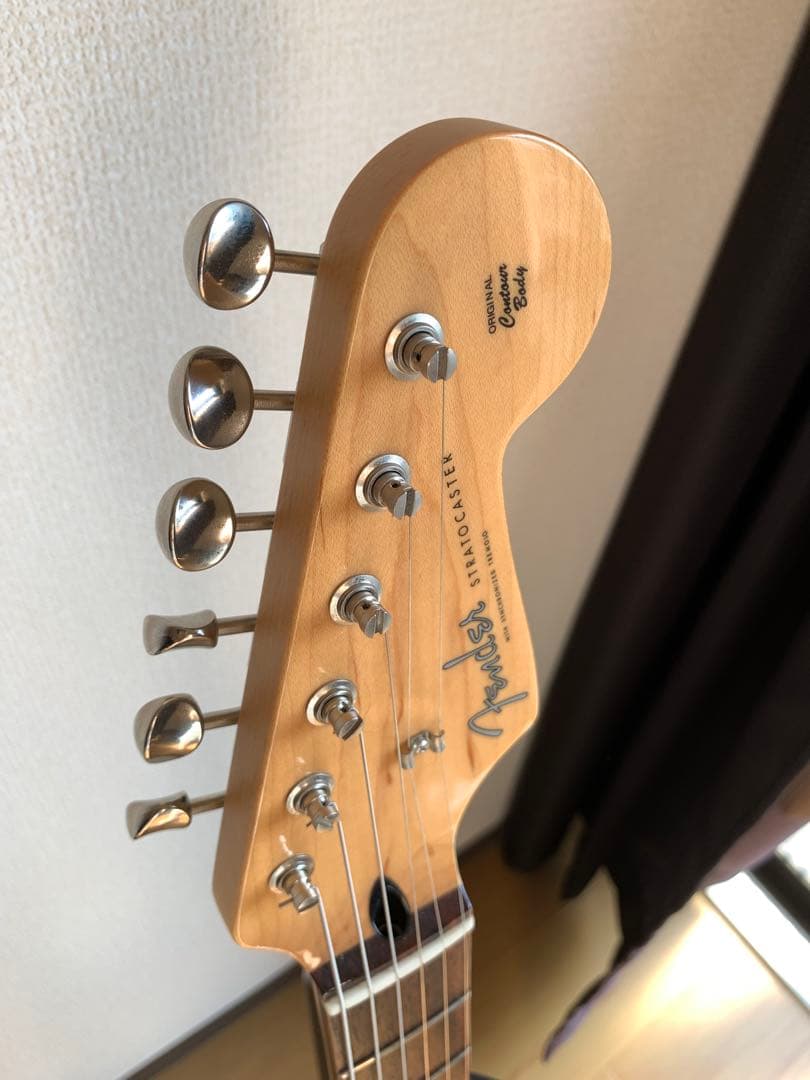 Fender Stratocaster フェンダー　ストラトキャスター