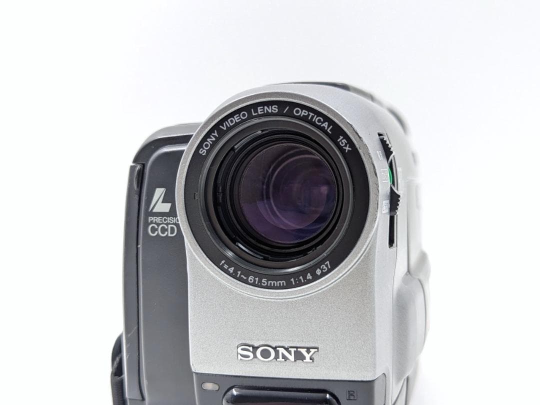 8mmテープのダビングに！ SONY ビデオカメラ CCD-TRV92 03