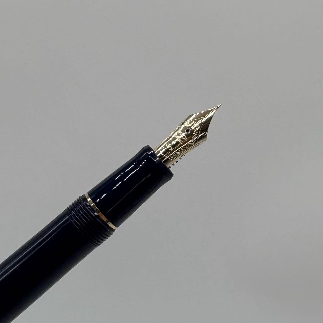 パイロット 万年筆 カスタム74 ダークブルー　目立った傷や汚れなし