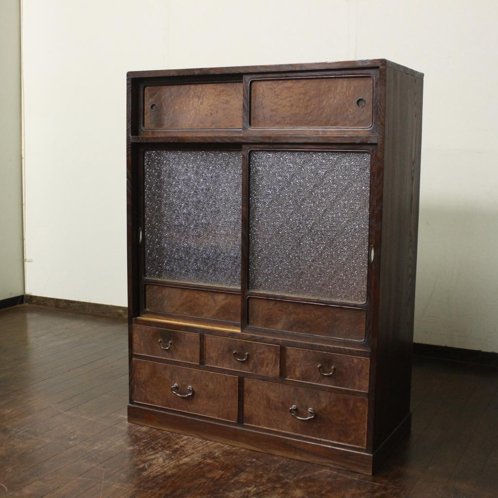 欅 使いこまれた風合いが良い茶箪笥 古家具/食器棚/チェスト/和家具/和モダン