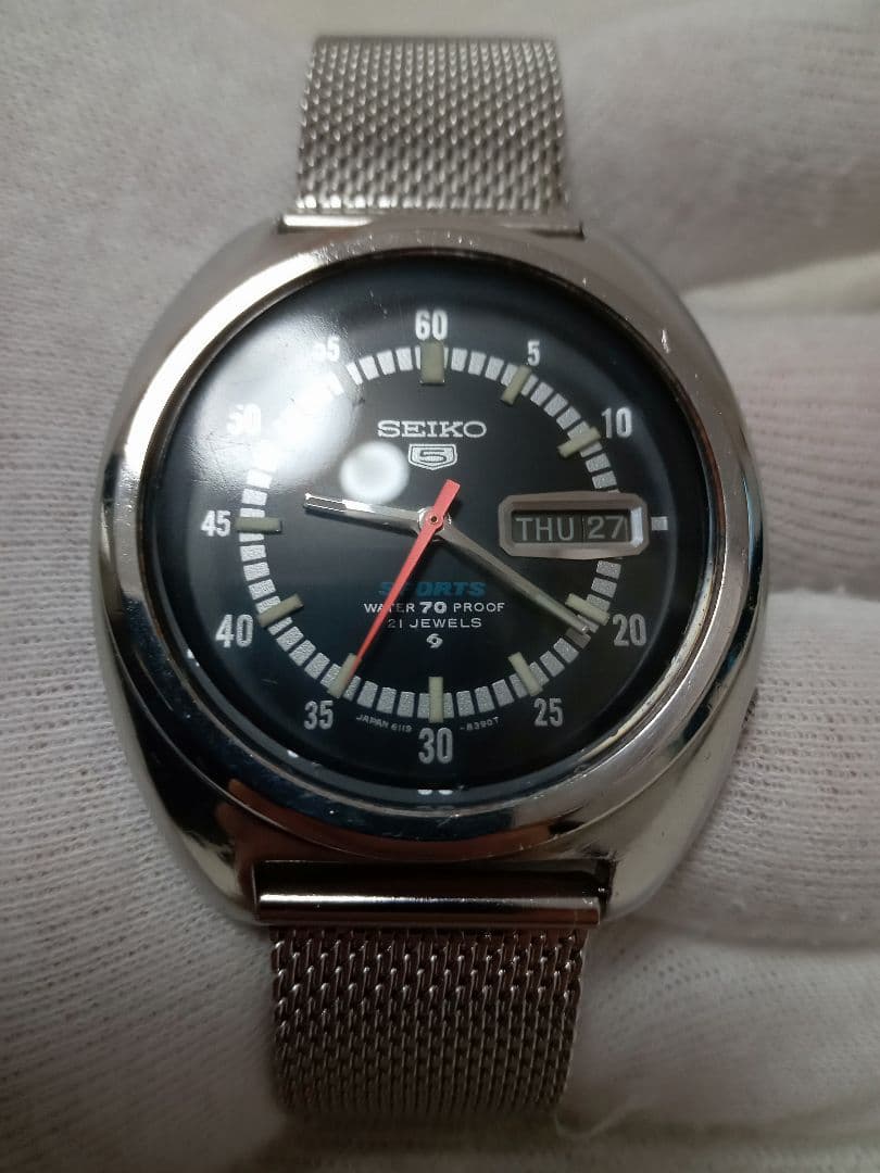 ヤ*カ様 SEIKO5　SPORTS　機械式自動巻　6119-8310　希少アン