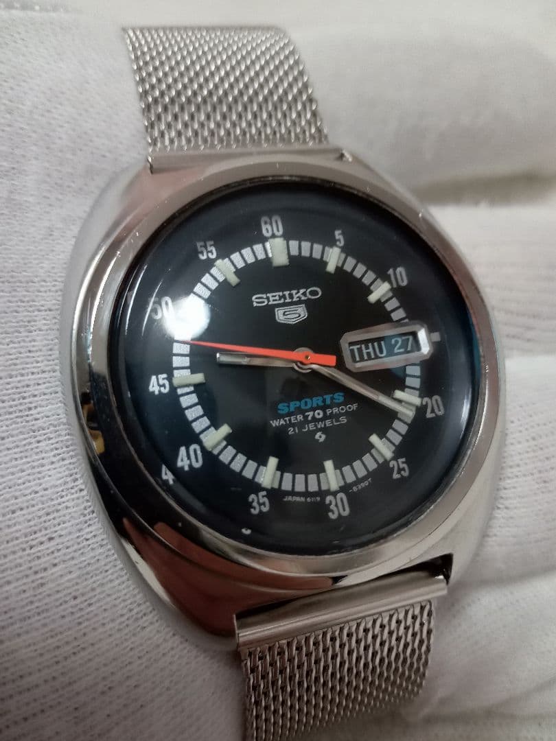 ヤ*カ様 SEIKO5　SPORTS　機械式自動巻　6119-8310　希少アン